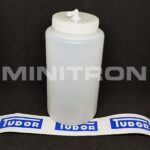 Tuulilasinpesimen nestesäiliö MK1-2